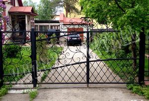 Кованые ворота с растительным орнаментом - фото 59