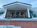 Балкон кованый в стиле Неоклассицизм с виноградными листьми - фото