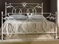 Кованая кровать арт. 20 - фото