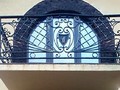 Балкон кованый в классическом стиле с инициалами - фото